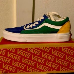 Used: like new Vans. Retro Style